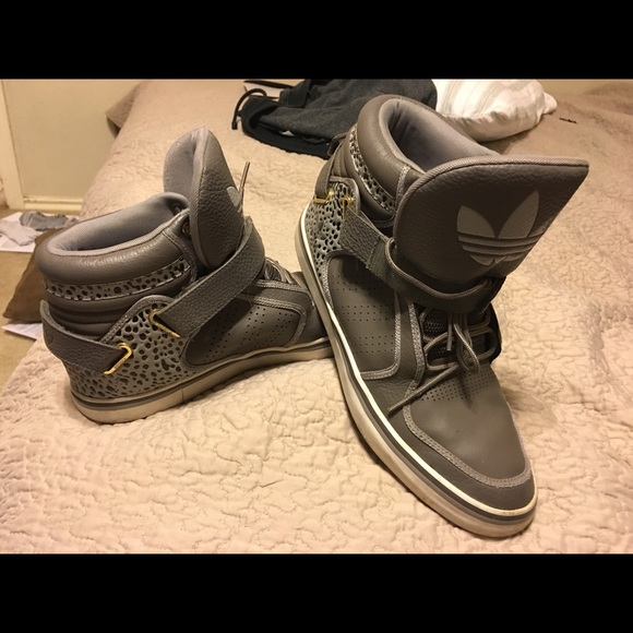 Adidas High Tops - Picture 1 of 4